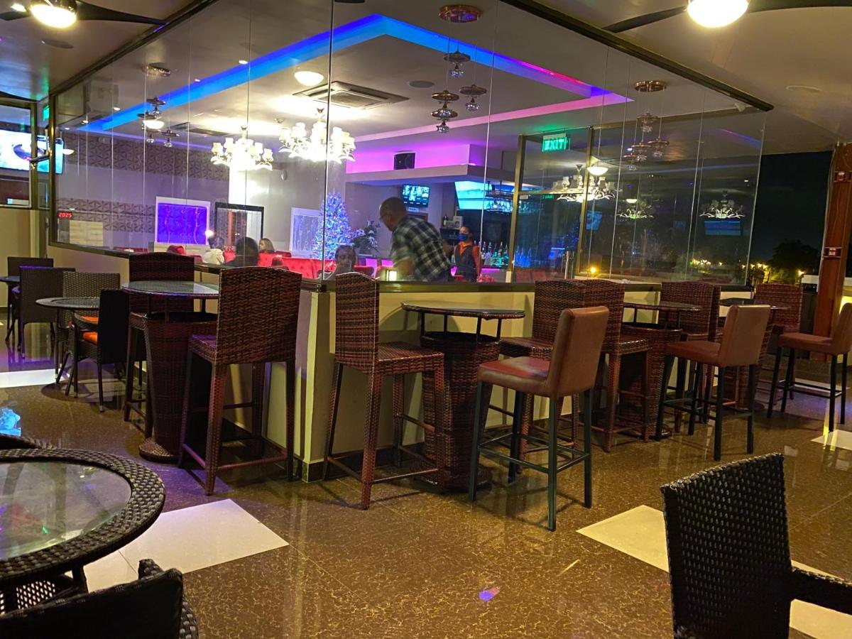 Grand Diamond Hotel Trinidad Piarco Dış mekan fotoğraf