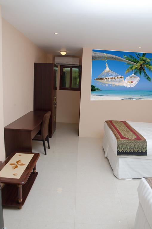 Grand Diamond Hotel Trinidad Piarco Dış mekan fotoğraf
