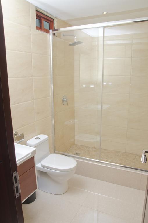 Grand Diamond Hotel Trinidad Piarco Dış mekan fotoğraf