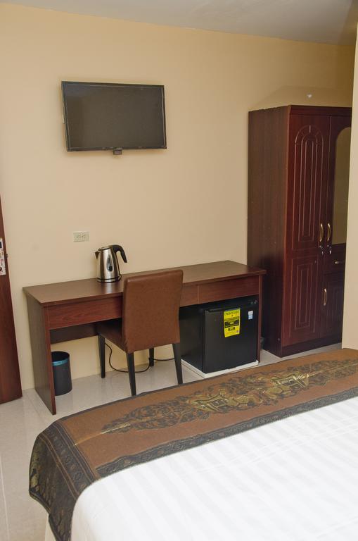 Grand Diamond Hotel Trinidad Piarco Dış mekan fotoğraf